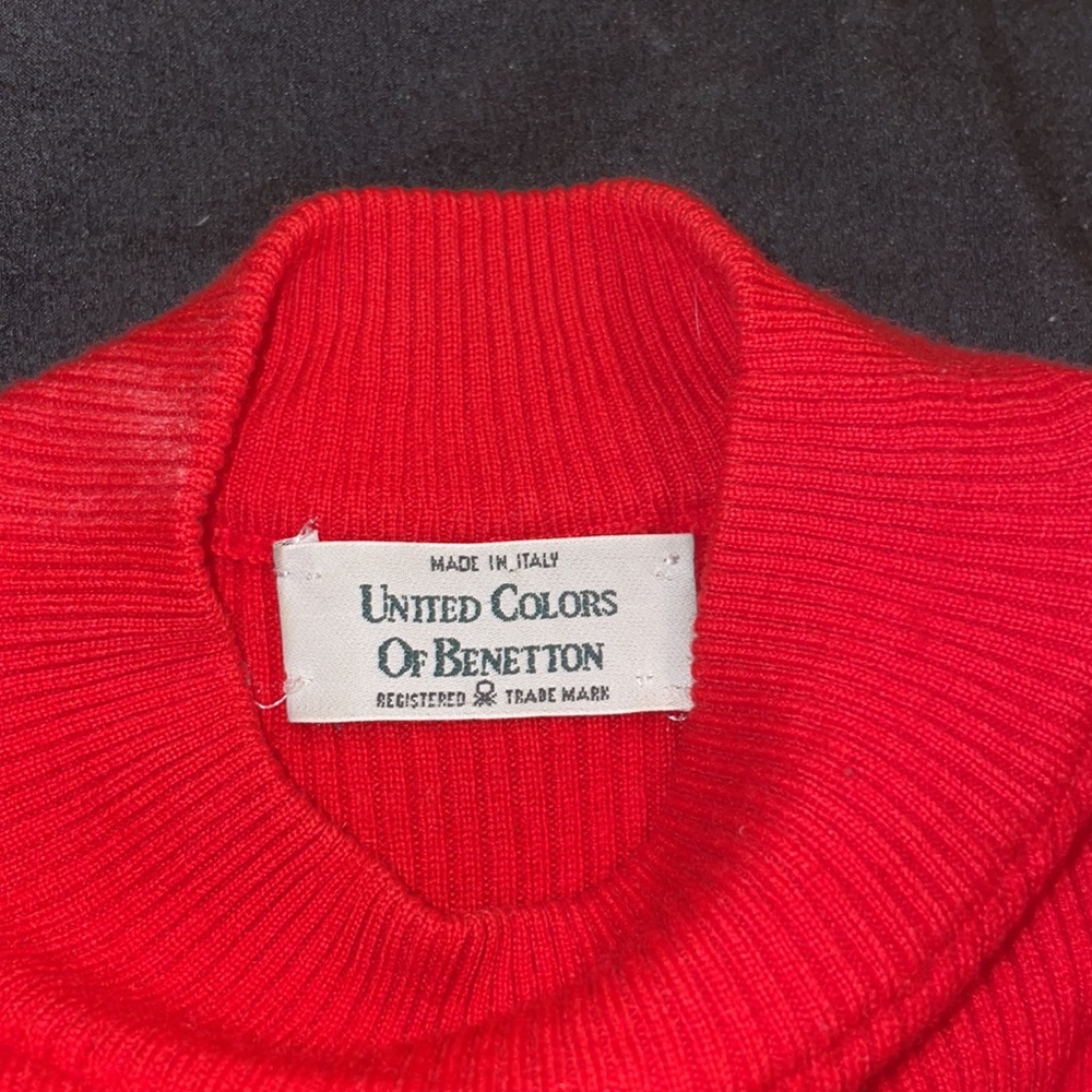Benetton Sweater - Picture 2 of 5